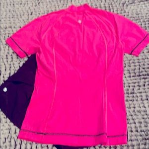 Lululemon rash guard top in fuscia!!